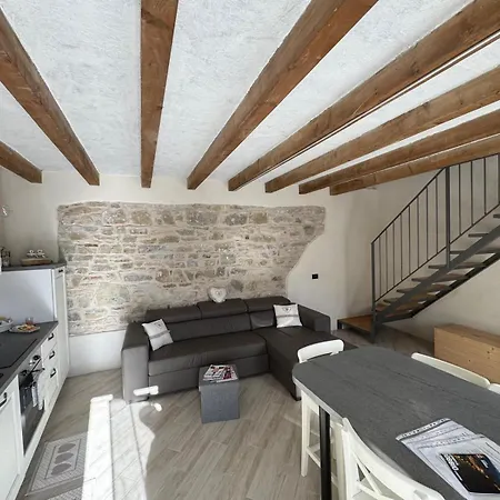 Casa Del Giglio A Cadelmonte Casa vacanze *