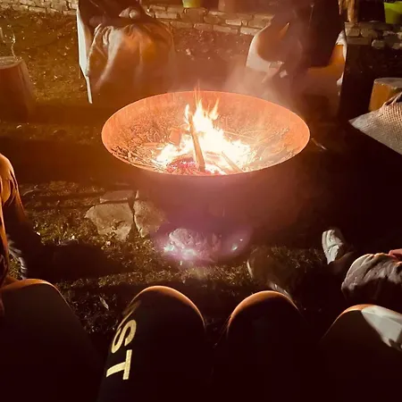 Casa Del Giglio A Cadelmonte Valle (Piacenza, Emilia-Romagna)