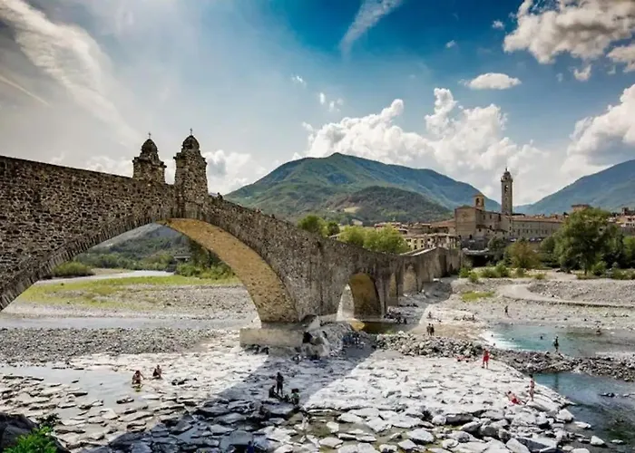 Casa Del Giglio A Cadelmonte * Valle (Piacenza, Emilia-Romagna)
