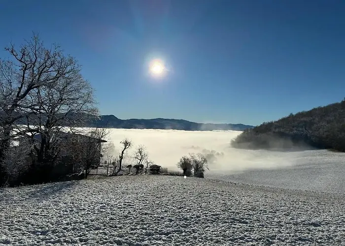 Casa Del Giglio A Cadelmonte * Valle (Piacenza, Emilia-Romagna)